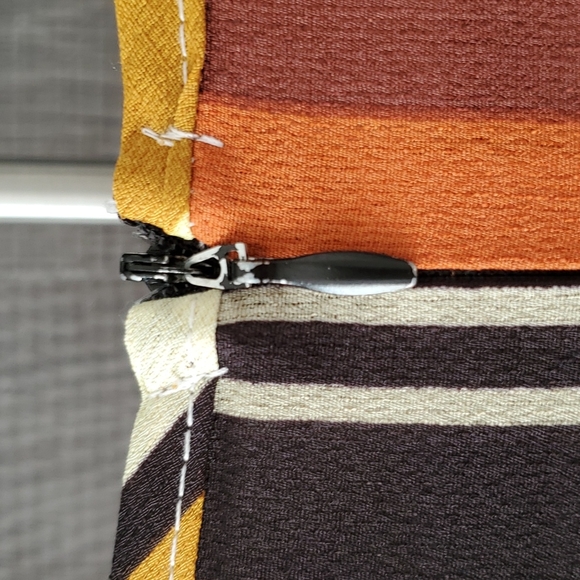 VINTAGE Graphic Print Maxi - Picture 13 of 17